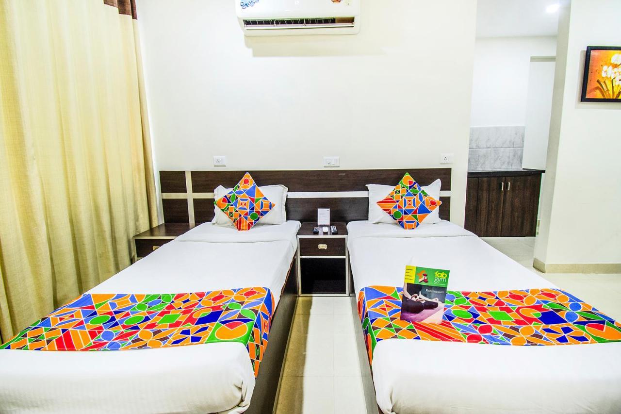 FabHotel Pride Inn Hyderabad Exterior foto